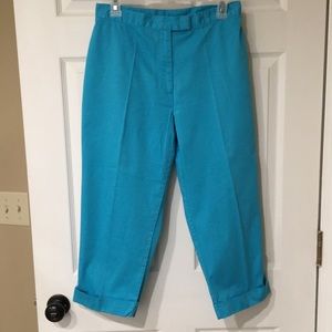 Worthington stretch capris